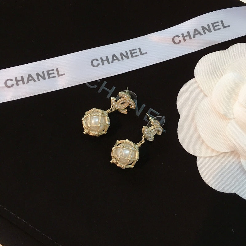 CHE33 Classic  Women's  Earrings  Jewelry